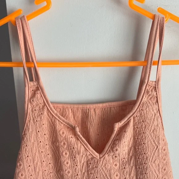 SHEIN Peach Tank Top - Picture 4 of 8